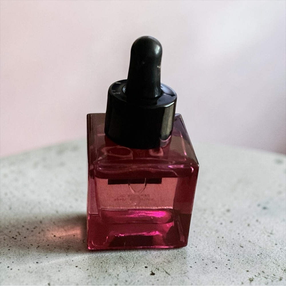 Nest New York Lychee Rose Perfume Oil 🌹 - Picture 2 of 2